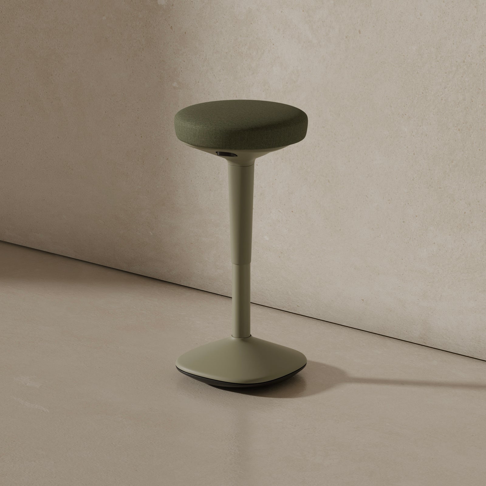 Wobble stool