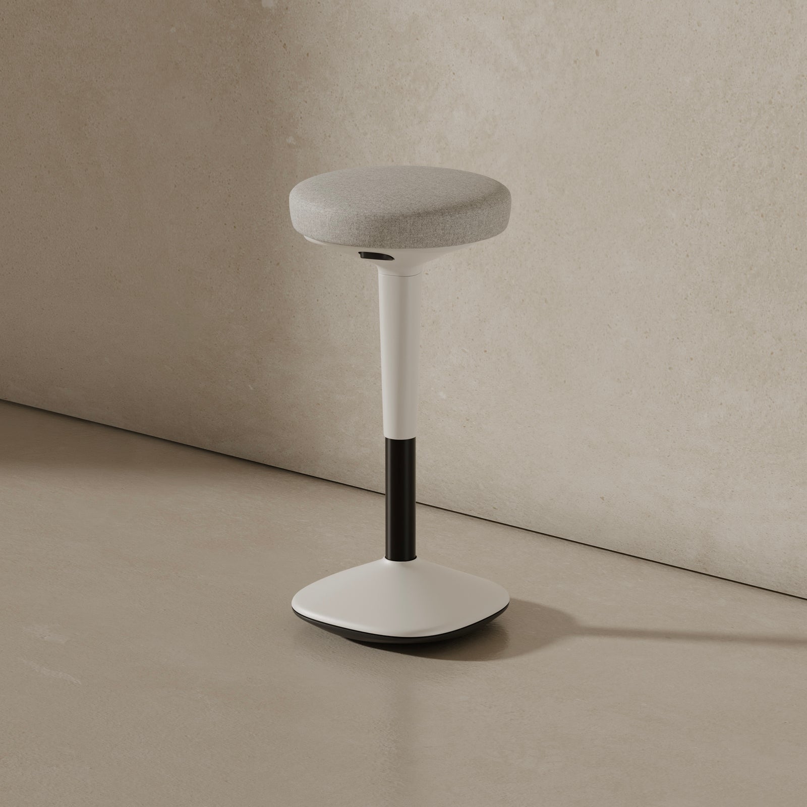 Wobble stool