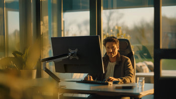 Load image into Gallery viewer, Monitor holder
